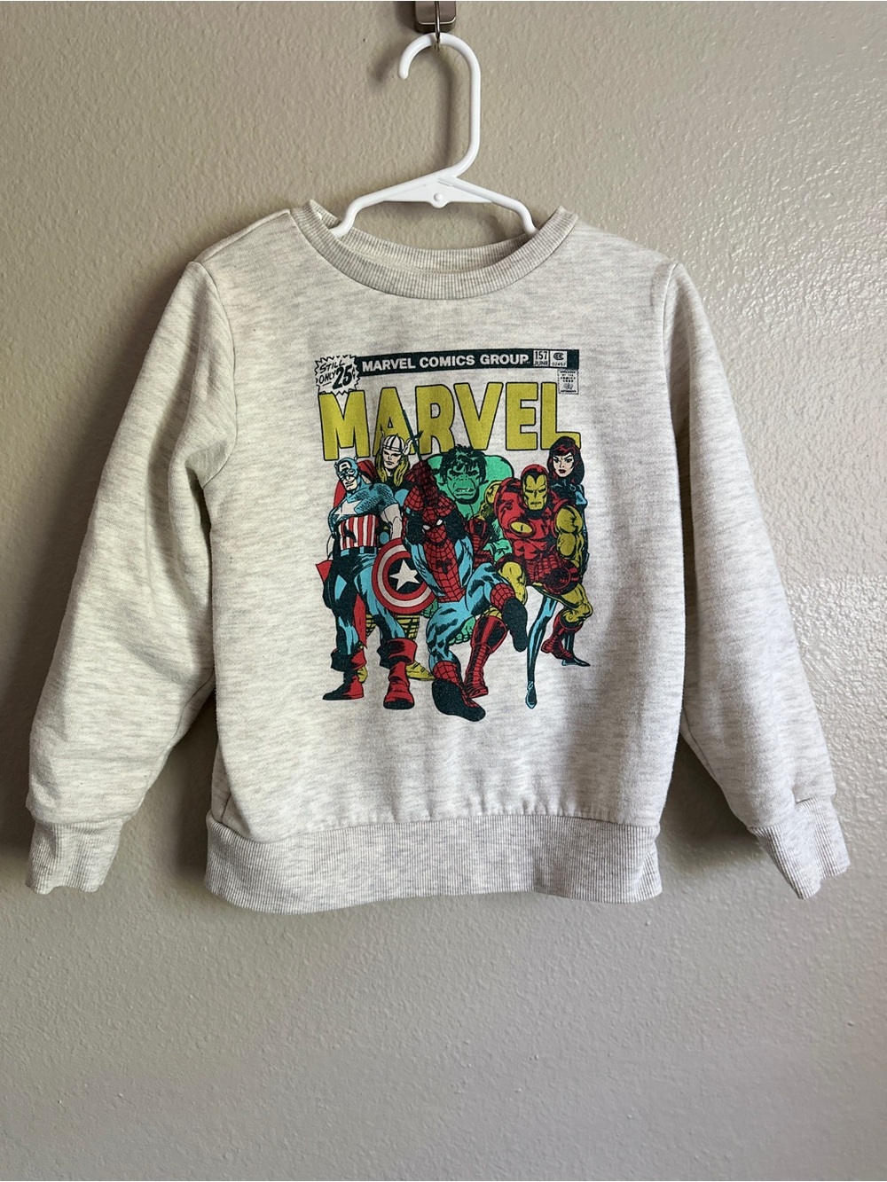 Marvel size 5T youth crewneck sweatshirt classic comic book characters graphic
